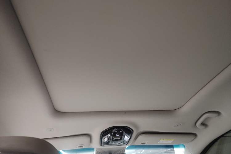 Used FORTHING Xinghai V9 2024 1.5TD 200km Qingyunti Series Premium Version Headliner
