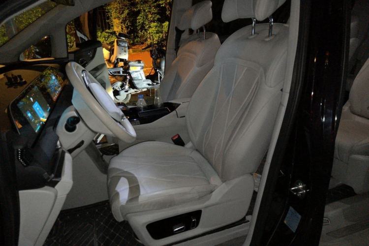 Used FORTHING Xinghai V9 2024 1.5TD 200km Chinese Knot Series Luxury Version Left Front Seat