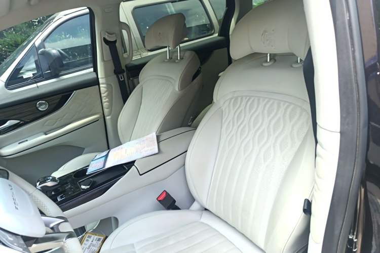 Used FORTHING Xinghai V9 2024 1.5TD 200km Qingyunti Series Premium Version Left Front Seat