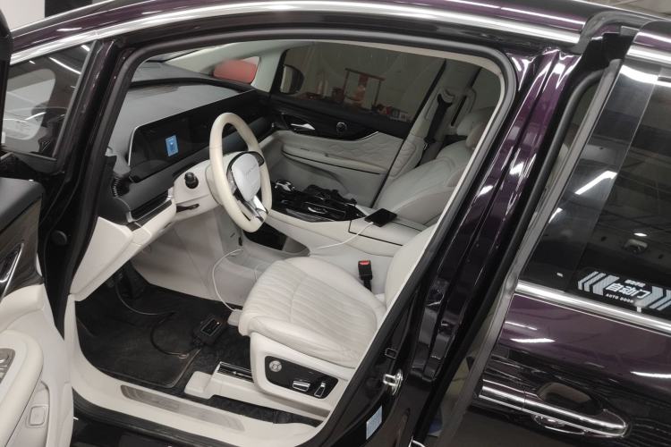 Used FORTHING Xinghai V9 2024 1.5TD 200km Qingyunti Series Premium Version Left Front Seat