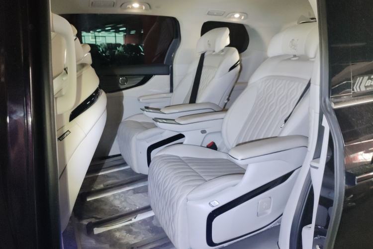 Used FORTHING Xinghai V9 2024 1.5TD 200km Qingyunti Series Premium Version Left Rear Seat