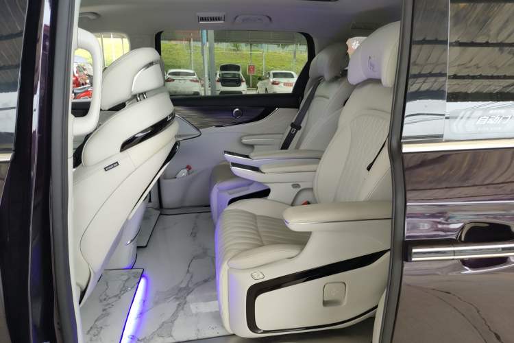 Used FORTHING Xinghai V9 2024 1.5TD 200km Qingyunti Series Premium Version Left Rear Seat
