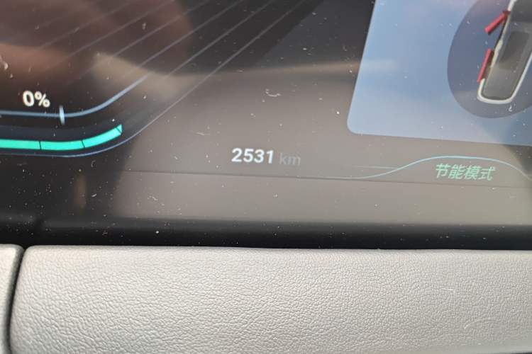 Used FORTHING Xinghai V9 2024 1.5TD 200km Qingyunti Series Flagship Edition Odometer Close Up