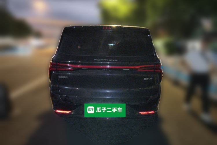 Used FORTHING Xinghai V9 2024 1.5TD 200km Chinese Knot Series Luxury Version Rear