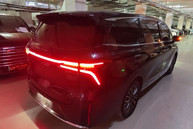 Used FORTHING Xinghai V9 2024 1.5TD 200km Qingyunti Series Premium Version Rear Right 45 Deg