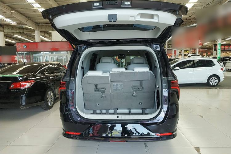 Used FORTHING Xinghai V9 2024 1.5TD 100km Chinese Knot Series Performance Edition Trunk