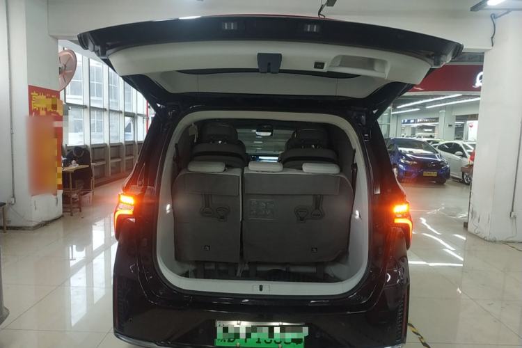 Used FORTHING Xinghai V9 2024 1.5TD 200km Qingyunti Series Premium Version Trunk