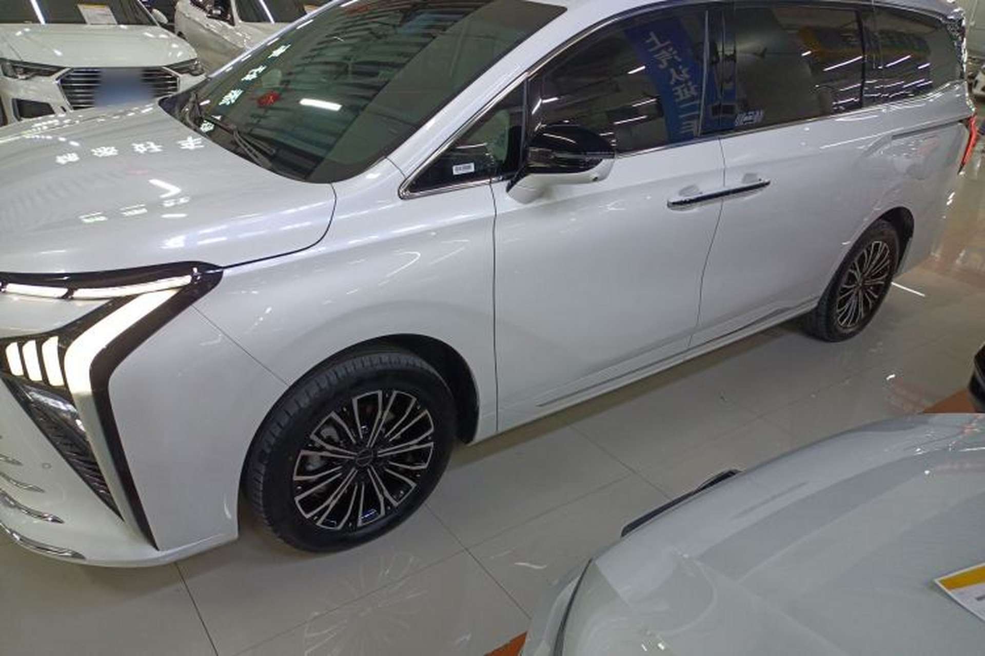 Used FORTHING Xinghai V9 2024 1.5TD 200km Qingyunti Series Premium Version Exterior 3