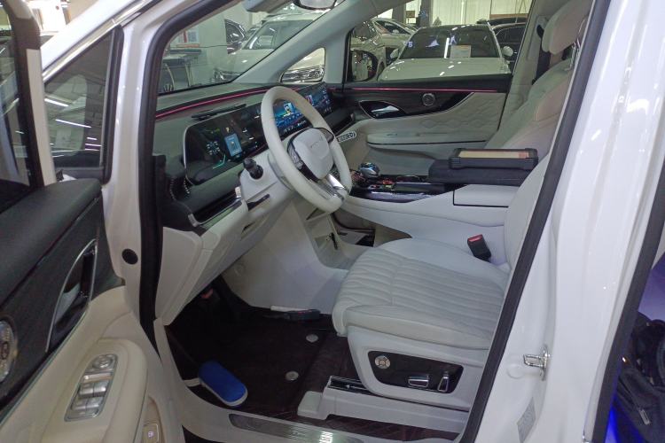 Used FORTHING Xinghai V9 2024 1.5TD 200km Qingyunti Series Premium Version Left Front Seat