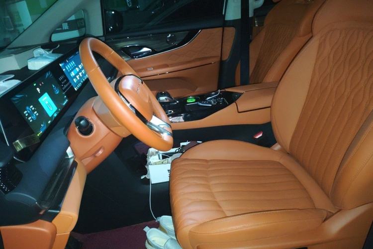 Used FORTHING Xinghai V9 2024 1.5TD 200km Chinese Knot Series Premium Edition Left Front Seat