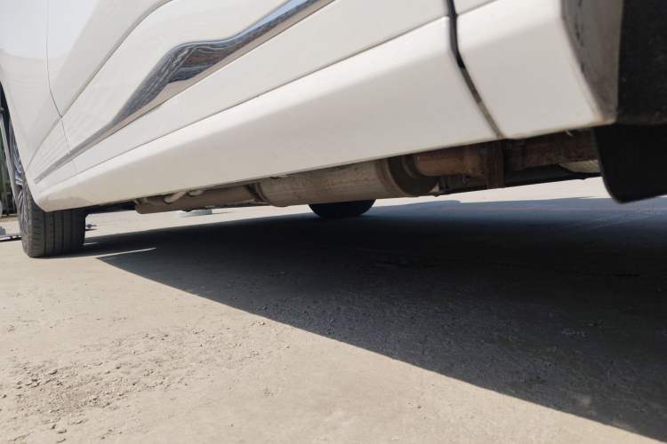 Used FORTHING Xinghai V9 2024 1.5TD 200km Qingyunti Series Premium Version Left Side Sill