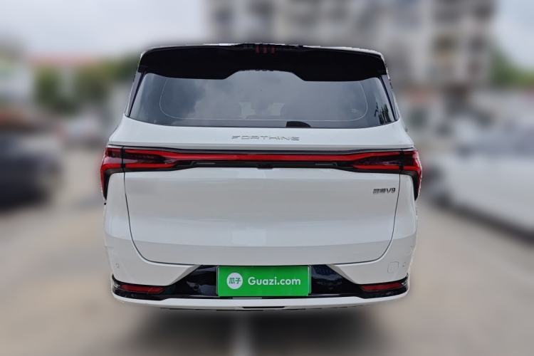 Used FORTHING Xinghai V9 2024 1.5TD 200km Chinese Knot Series Luxury Version Rear