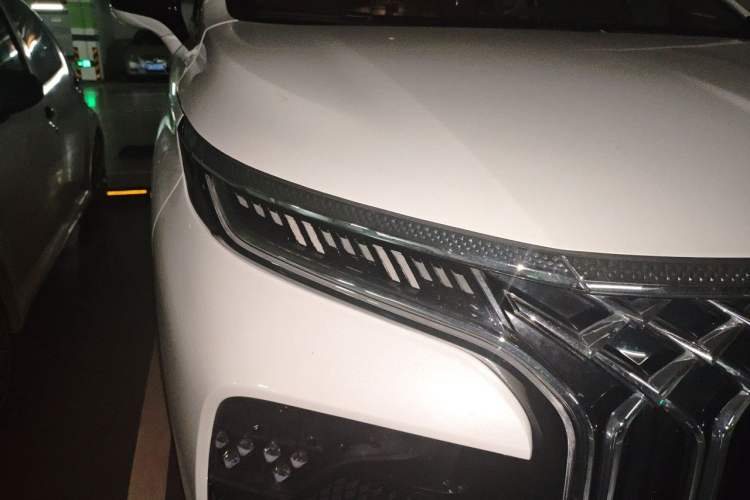 Used FORTHING Xinghai V9 2024 1.5TD 200km Chinese Knot Series Premium Edition Right Front Headlight