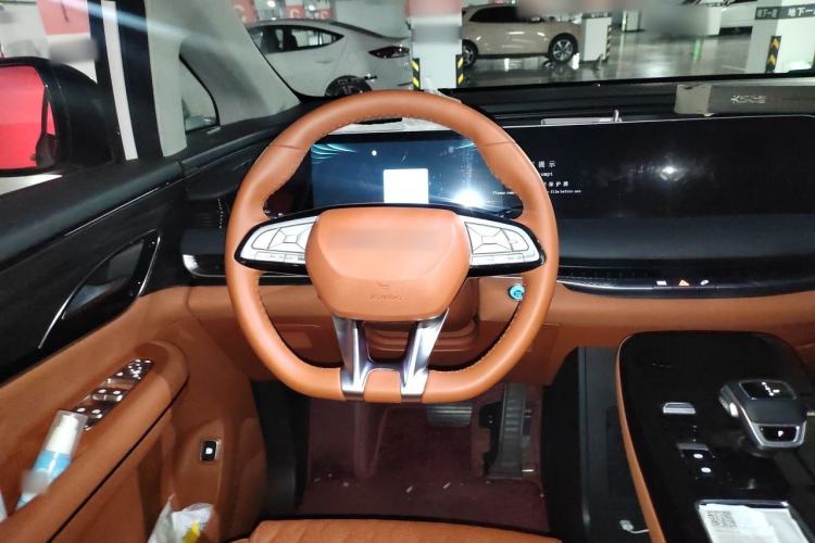 Used FORTHING Xinghai V9 2024 1.5TD 200km Chinese Knot Series Premium Edition Steering Wheel