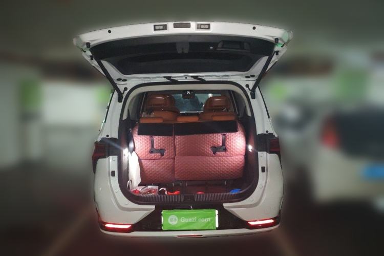 Used FORTHING Xinghai V9 2024 1.5TD 200km Chinese Knot Series Premium Edition Trunk