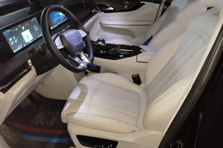 Used FORTHING Xinghai V9  Left Front Seat