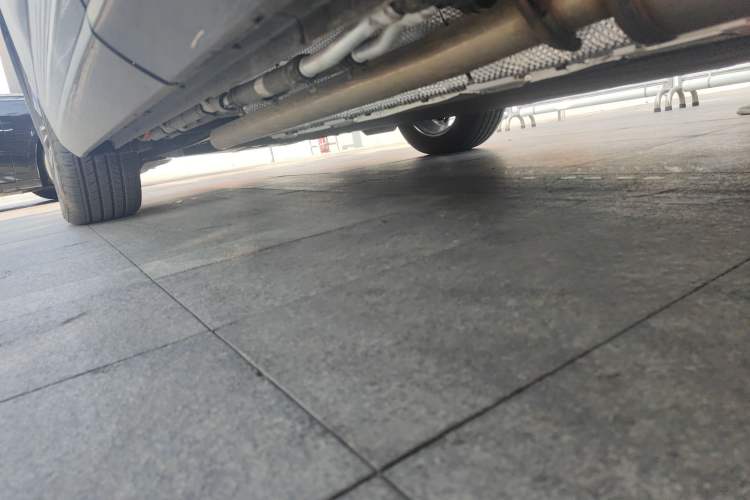 Used FORTHING Xinghai V9 2026 Model, More Enjoyment Series, 200km Luxury Edition Chassis Front Left