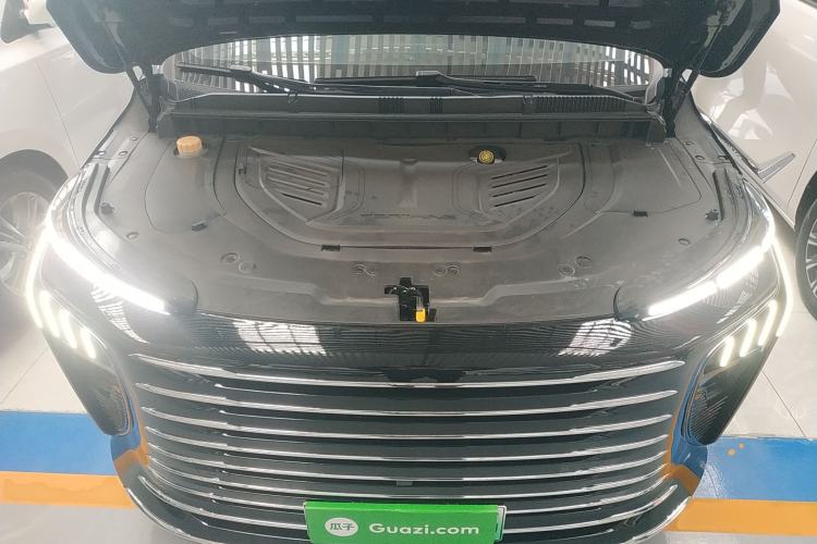 Used FORTHING Xinghai V9 2026 Model, More Enjoyment Series, 200km Comfort Edition Engine Bay