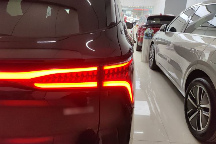 Used FORTHING Xinghai V9 2026 Model, More Enjoyment Series, 200km Luxury Edition Exterior 6