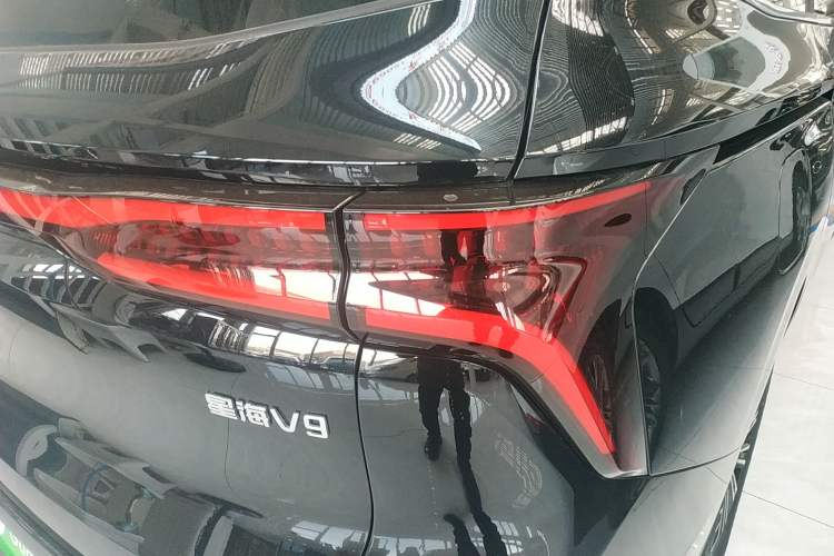 Used FORTHING Xinghai V9 2026 Model, More Enjoyment Series, 200km Comfort Edition Exterior 6
