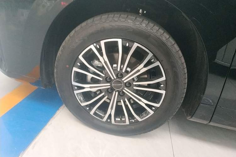 Used FORTHING Xinghai V9 2026 Model, More Enjoyment Series, 200km Comfort Edition Exterior 7