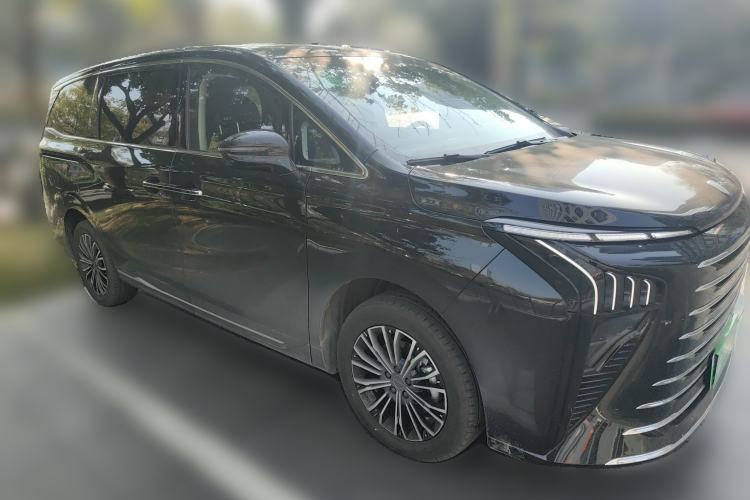 Used FORTHING Xinghai V9 2026 Model, More Enjoyment Series, 200km Luxury Edition Front Right 45 Deg