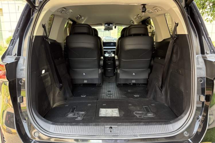 Used FORTHING Xinghai V9 2026 Model, More Enjoyment Series, 200km Comfort Edition Interior 6
