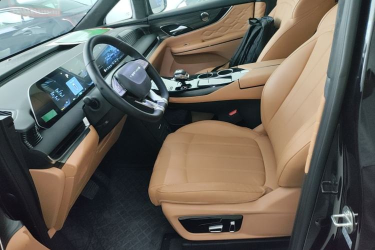 Used FORTHING Xinghai V9 2026 Model, More Enjoyment Series, 200km Luxury Edition Left Front Seat
