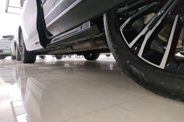 Used FORTHING Xinghai V9 2026 Model, More Enjoyment Series, 200km Luxury Edition Left Side Sill