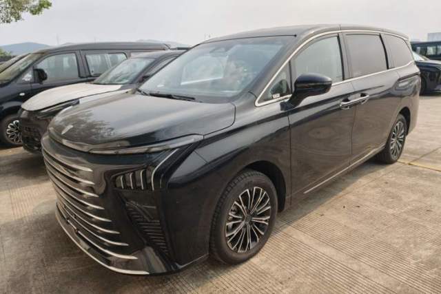 Used FORTHING Xinghai V9 2026 Model, More Enjoyment Series, 200km Luxury Edition