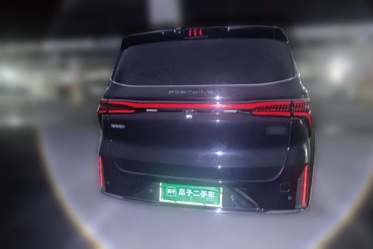 Used FORTHING Xinghai V9 2026 Model, More Enjoyment Series, 200km Luxury Edition Rear