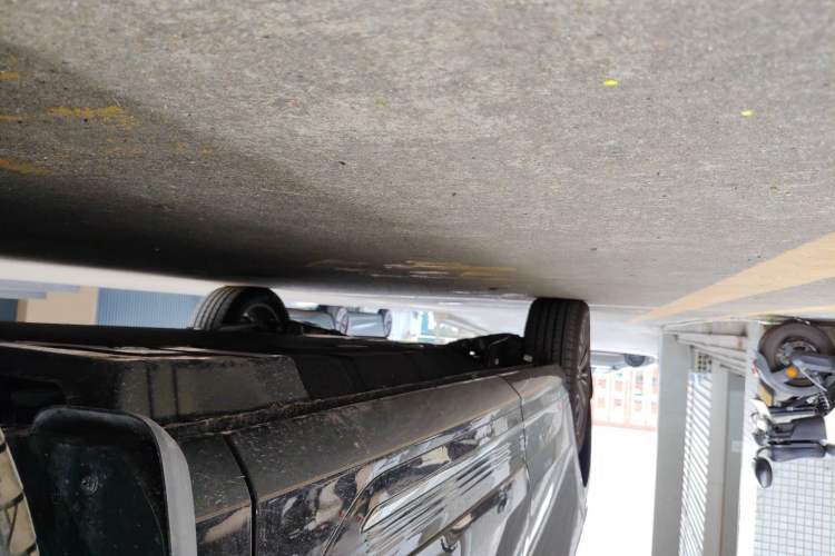 Used FORTHING Xinghai V9 2026 Model, Smart Enjoyment Series, 200km Flagship Edition Right Side Sill