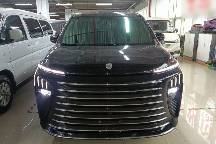 Used FORTHING Xinghai V9 2026 Model, More Enjoyment Series, 200km Comfort Edition Front
