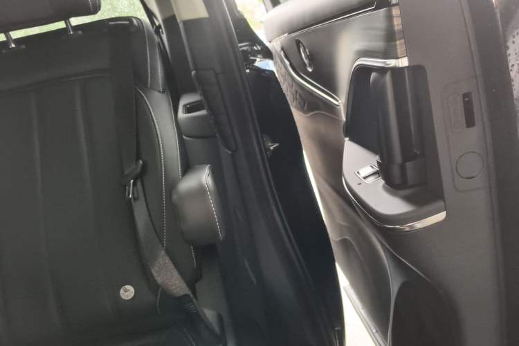 Used FORTHING Xinghai V9 2026 Model, More Enjoyment Series, 200km Luxury Edition Interior 8