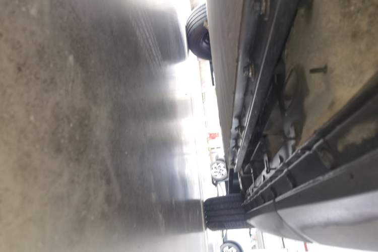 Used FORTHING Xinghai X5 2025 Model, 530 Executive Edition Chassis Rear Right