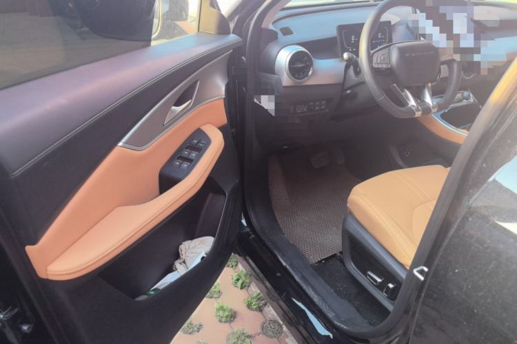 Used FORTHING Xinghai X5 2025 Model, 530 Executive Edition Driver Seat