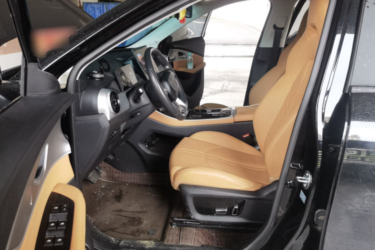 Used FORTHING Xinghai X5 2025 Model, 530 Executive Edition Left Front Seat
