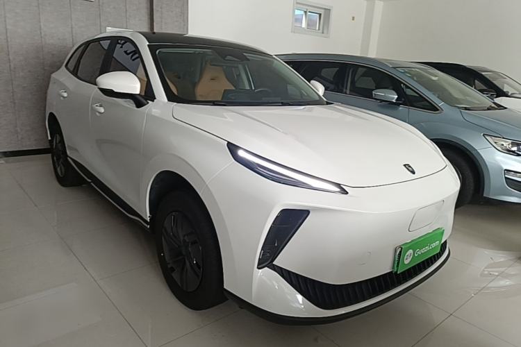 Used FORTHING Xinghai X5 2025 Model, 530 Executive Edition Front Right 45 Deg