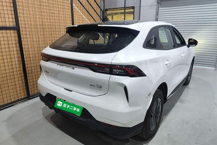 Used FORTHING Xinghai X5 2025 Model, 530 Executive Edition Rear Right 45 Deg