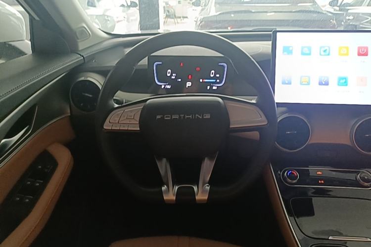 Used FORTHING Xinghai X5 2025 Model, 530 Executive Edition Steering Wheel