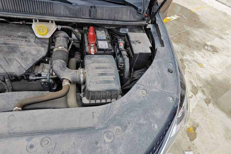 Used FORTHING Yacht 2022 1.5T DCT Chasing-the-Waves Edition Engine Bay Left
