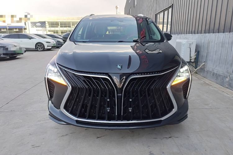 Used FORTHING Yacht 2022 1.5T DCT Chasing Wind Edition Front