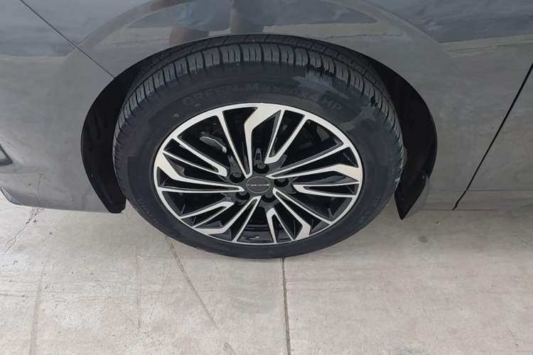 Used FORTHING Yacht 2022 1.5T DCT Chasing Wind Edition Left Front Wheel Hub
