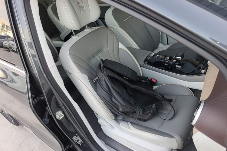 Used FORTHING Yacht 2022 1.5T DCT Chasing Wind Edition Right Front Seat