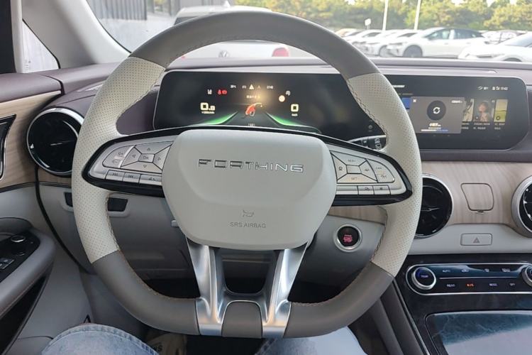 Used FORTHING Yacht 2022 1.5T DCT Chasing Wind Edition Steering Wheel
