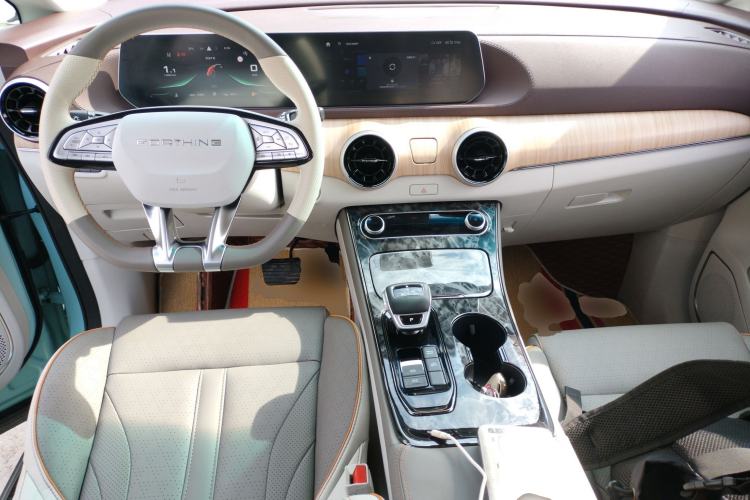 Used FORTHING Yacht 2022 1.5T DCT Chasing-the-Waves Edition Center Console