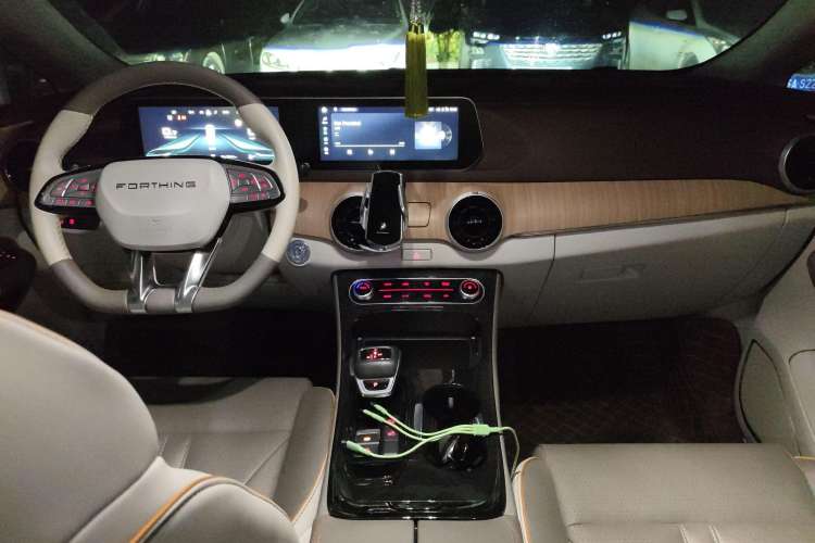 Used FORTHING Yacht 2022 1.5T DCT Chasing Wind Edition Center Console