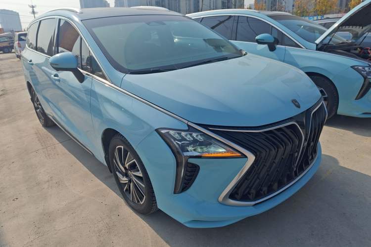 Used FORTHING Yacht 2022 1.5T DCT Chasing-the-Waves Edition Exterior 2