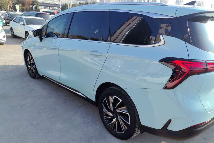 Used FORTHING Yacht 2022 1.5T DCT Chasing-the-Waves Edition Exterior 3