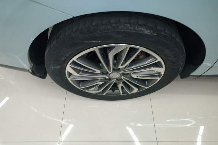 Used FORTHING Yacht 2022 1.5T DCT Chasing Wind Edition Exterior 3